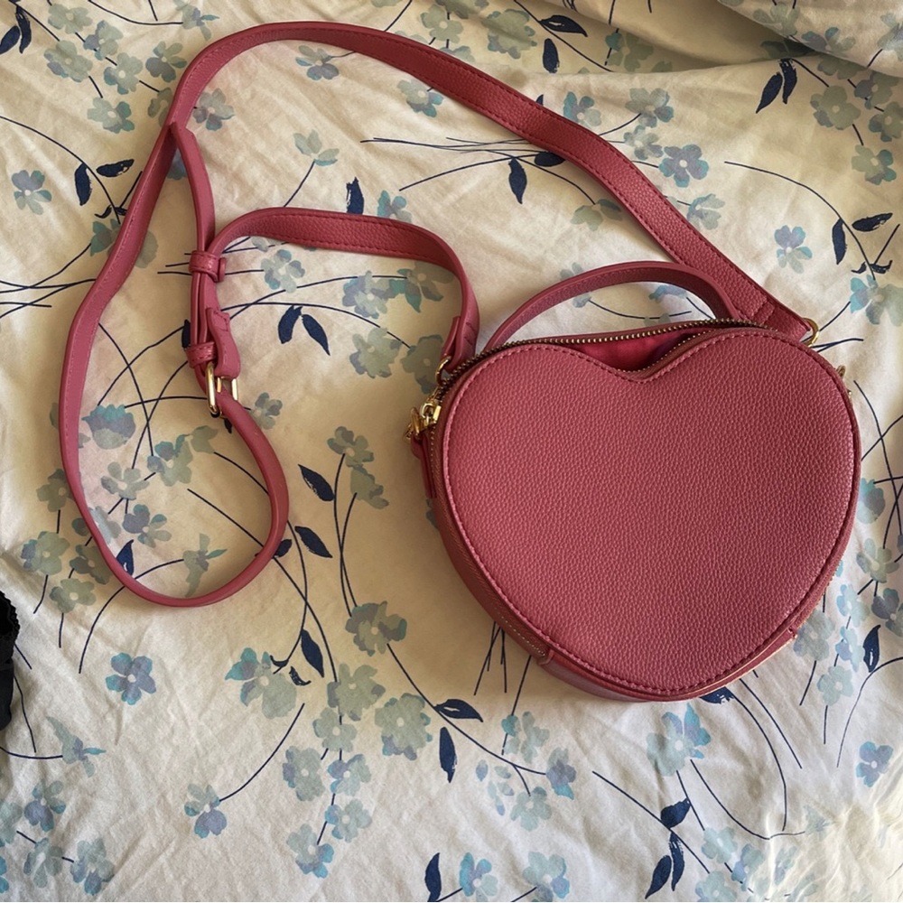 Heart purse